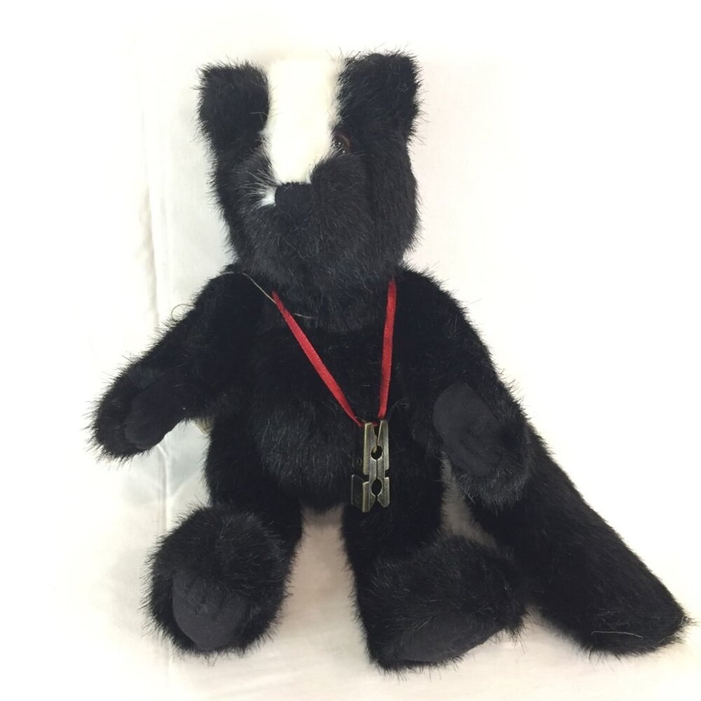 New Vtg 2000 Boyds Bears Oda Parfume 10” Plush Stuffed Skunk Clothes Pin #55212